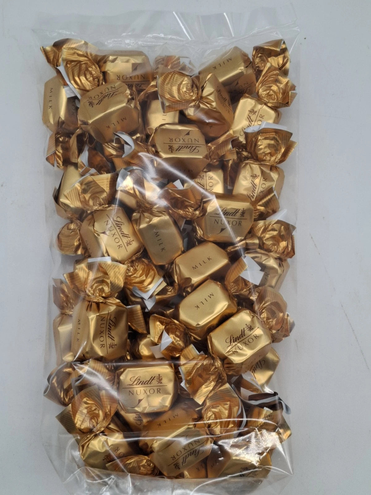 500gr. Lindt Nuxor Sorte Vollmilch (1000gr./31,98€)